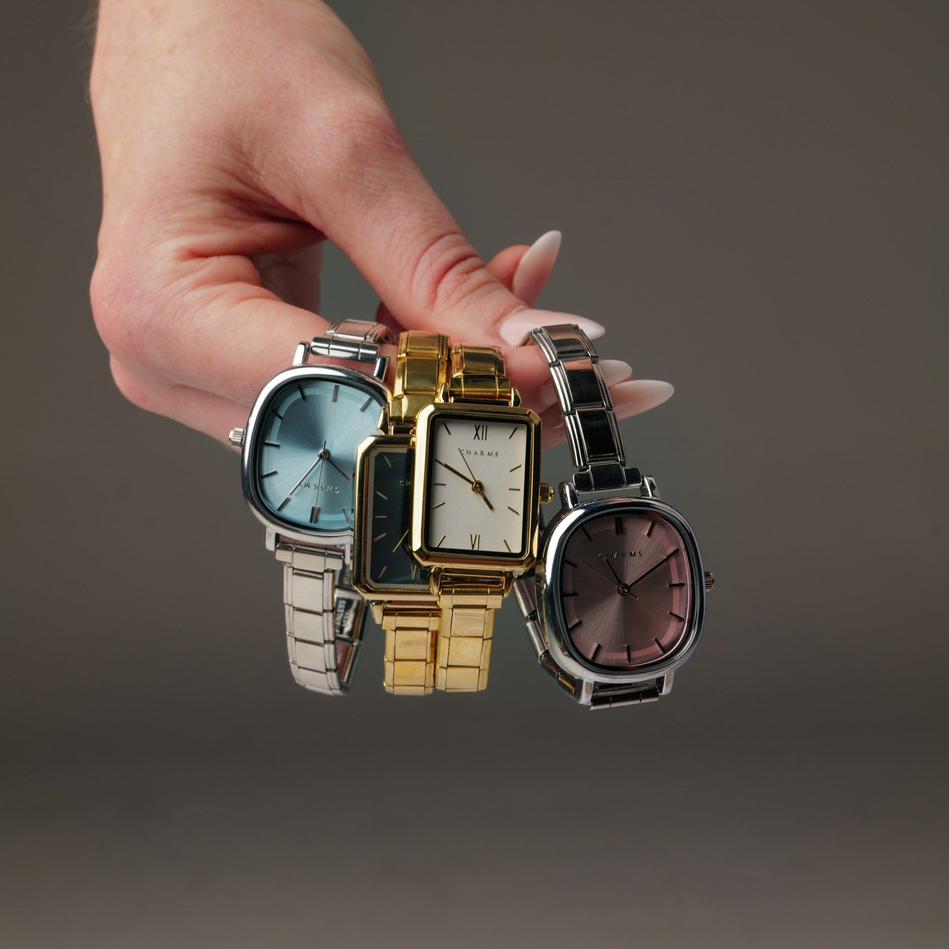 Capri – Edición plateada con esfera azul