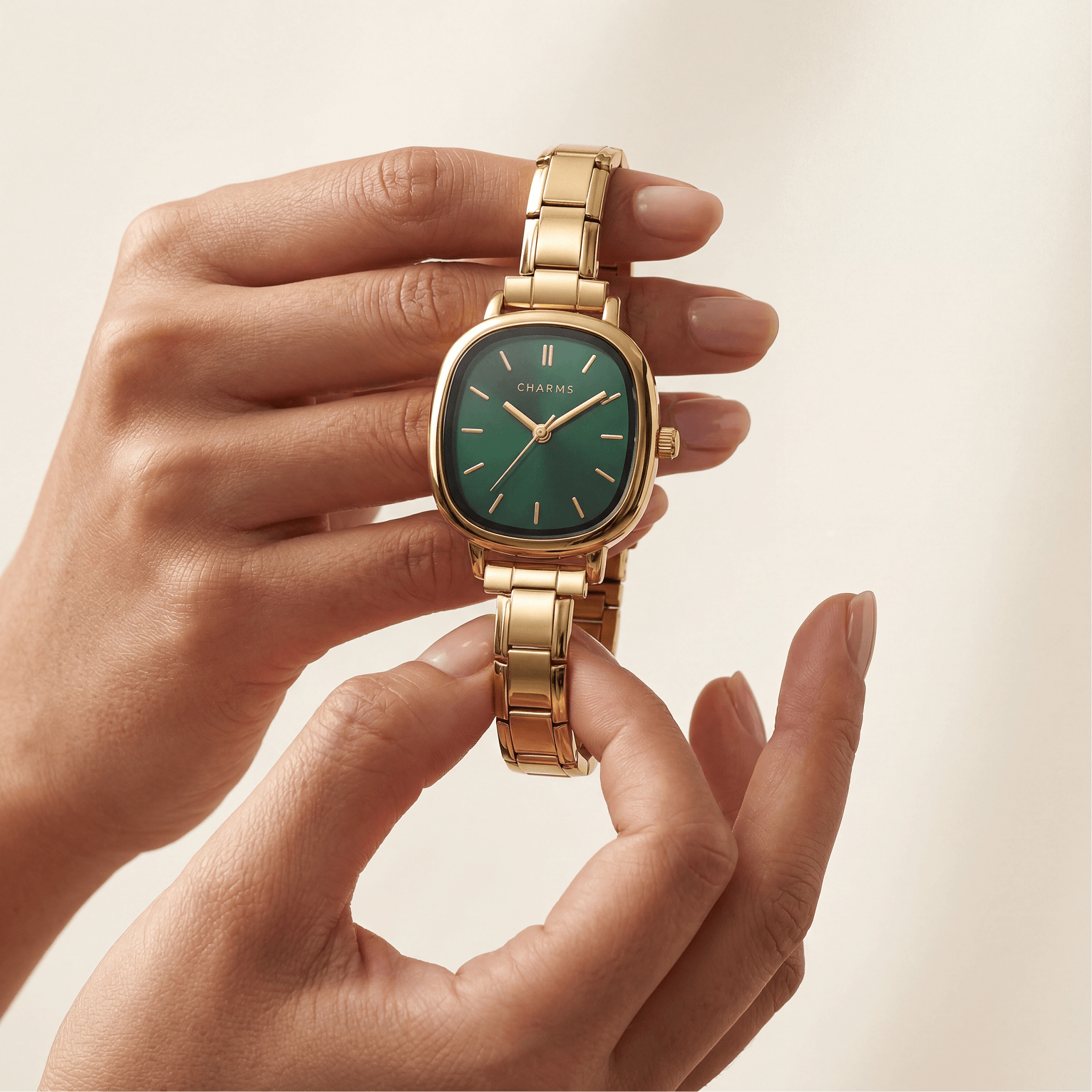 Capri-Uhr, Gold – Edition mit smaragdgrünem Zifferblatt