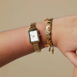 ساعة Como الذهبية – إصدار بميناء أبيض